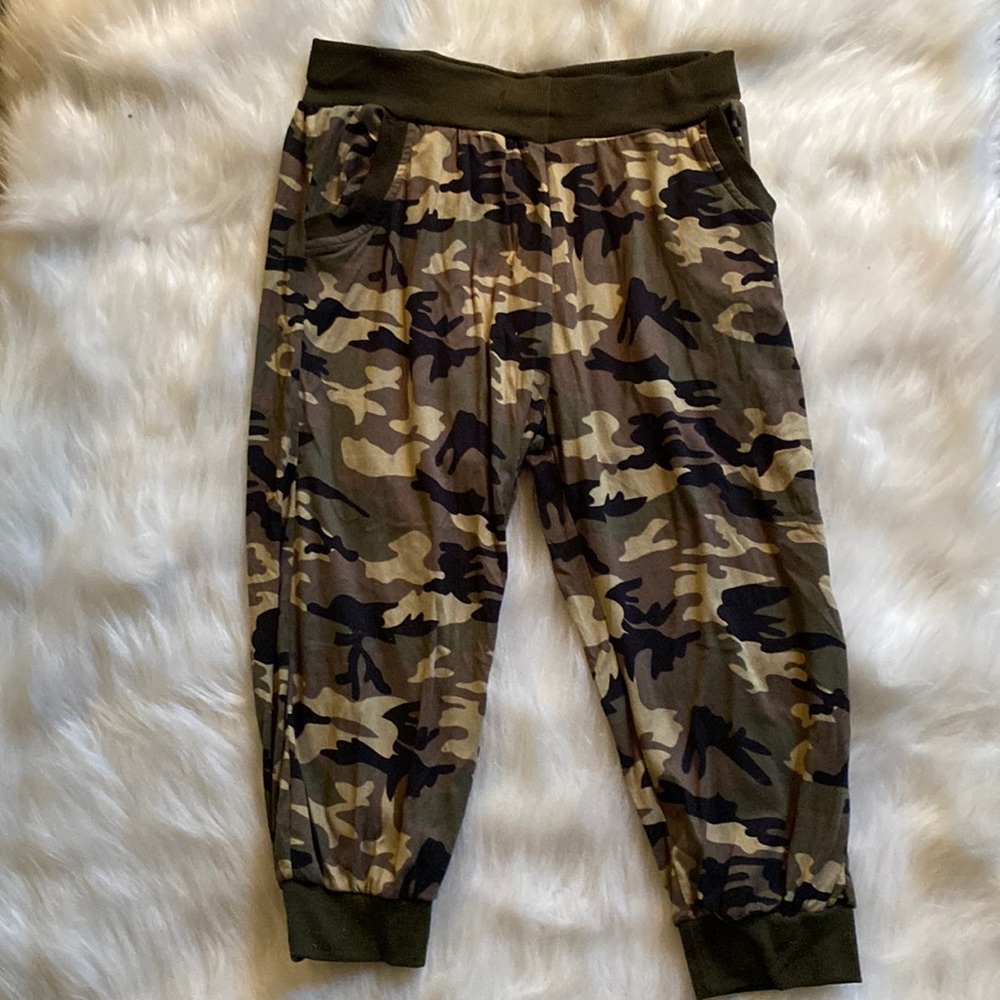 Camo sweatpants
